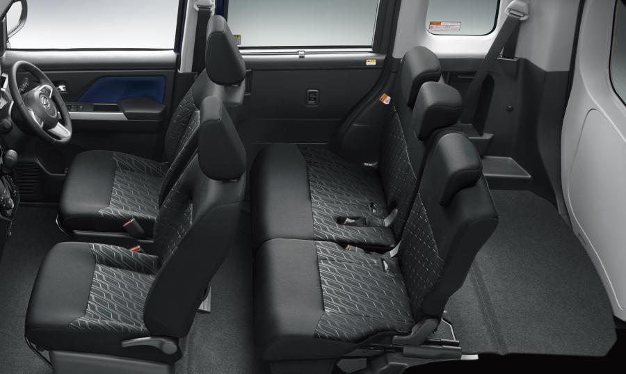 Интерьер Daihatsu Thor 2016 года  (фото 5 из 5)